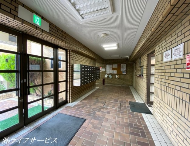 【エントランス】 | コスモハイツ新大阪２番館 | エントランス