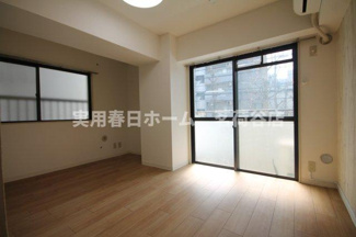 【居間・リビング】