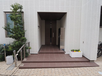 【エントランス】