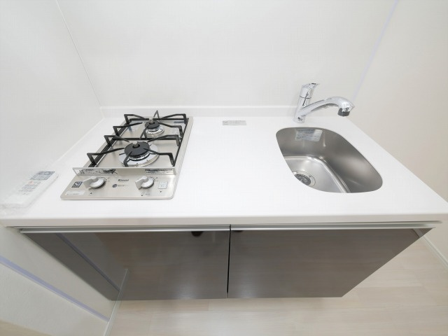 大阪市生野区中川１丁目の賃貸マンションのキッチン