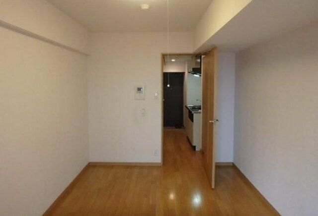 ルーブル飯田橋の居間・リビング