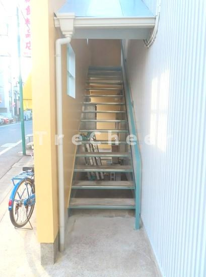 シェ・オークルのエントランス