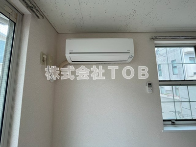 【設備】 | オーク芦花公園 | エアコン　洋室