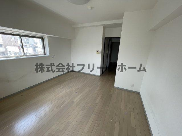 三鷹市下連雀３丁目の賃貸マンションの寝室