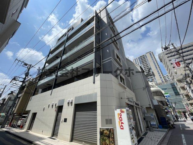 三鷹市下連雀３丁目の賃貸マンションの外観