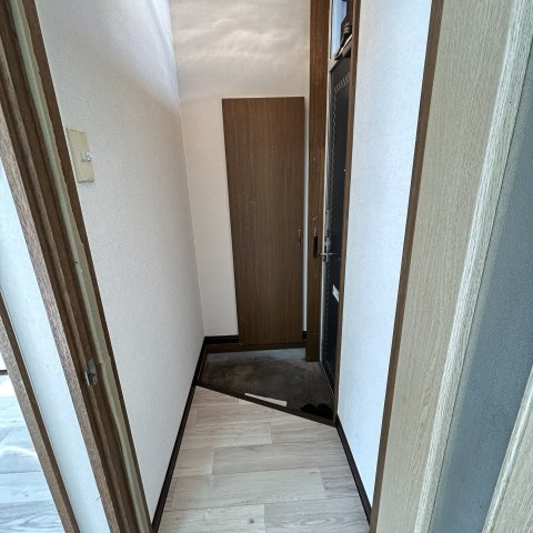 シオンハイツⅠの玄関