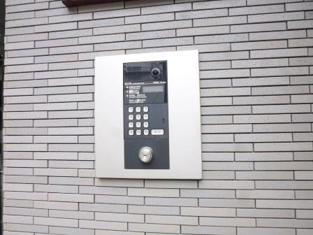 フォレストメゾン六義園のロビー