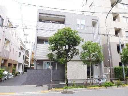 フォレストメゾン六義園の外観