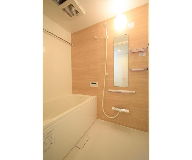 フォレストメゾン六義園の浴室