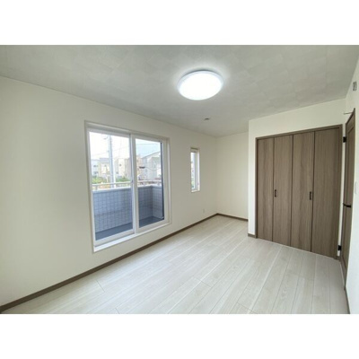 【洋室】 | THE  HOUSE  TSURUTA