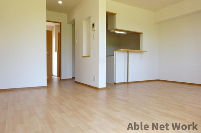 ラルジュ Dの居間・リビング|15.5帖のLDK