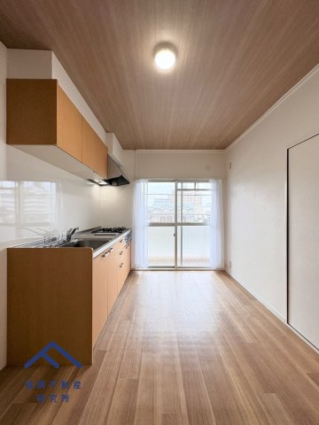 エメラルドマンション第2箱崎　Ａ棟のキッチン