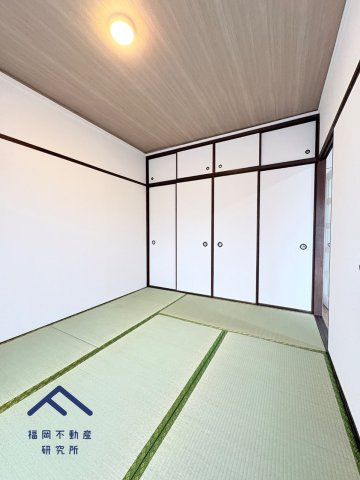 エメラルドマンション第2箱崎　Ａ棟の和室