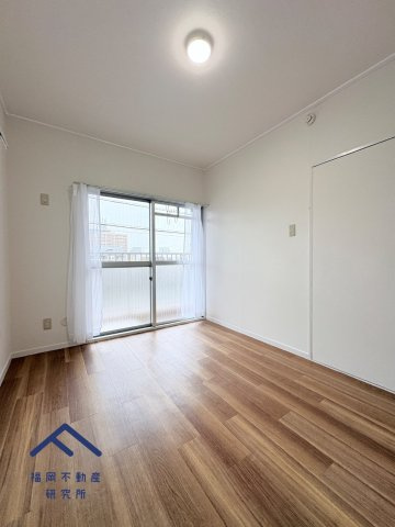 エメラルドマンション第2箱崎　Ａ棟の居間・リビング