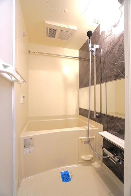 クラリティア板橋本町の浴室