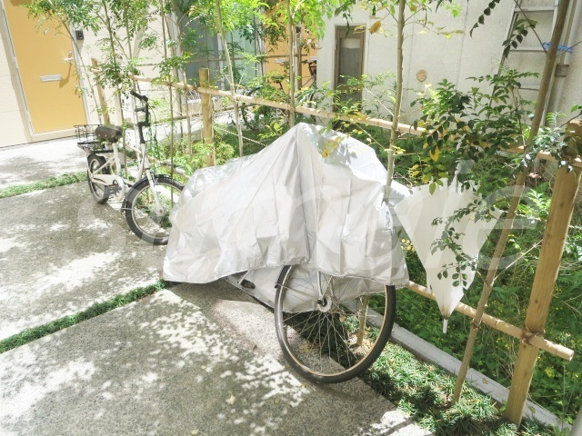 Ａ・Wレジデンス中十条のその他共用部分|自転車はお部屋前に置けそうです☆