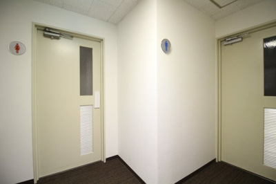 【トイレ】 | 新明海ビル | 共同トイレ