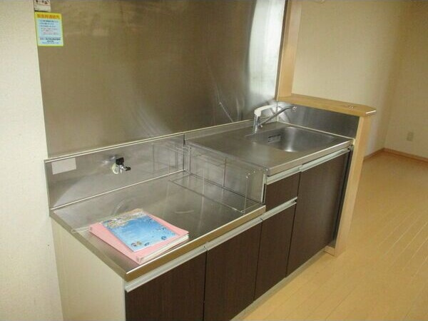 ゼフィール小人町のキッチン