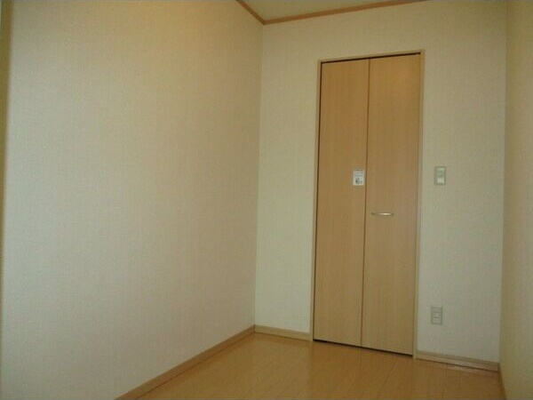 ゼフィール小人町の内装