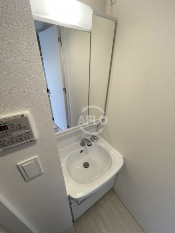 アドバンス大阪セレーノの洗面所|アドバンス大阪セレーノ　洗面台