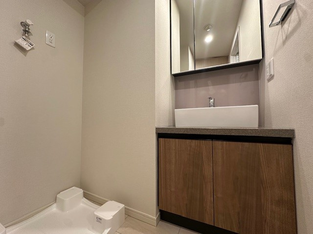 アーバンコア原宿の洗面所|※参考写真
