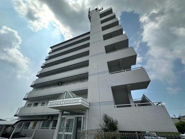 ギャラクシー・ホーヨーの外観