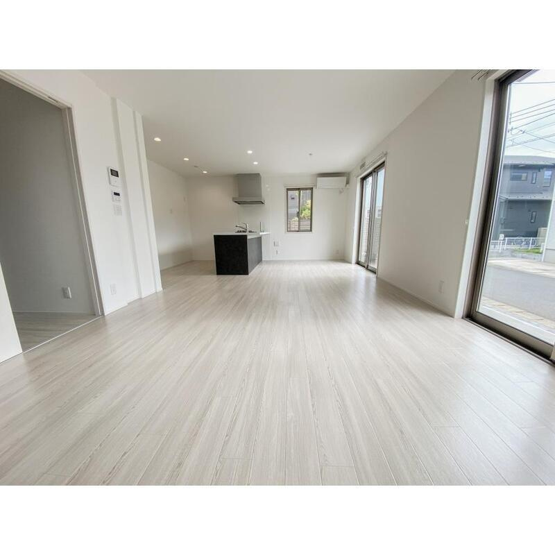 ミモザ　Ｃ棟の居間・リビング