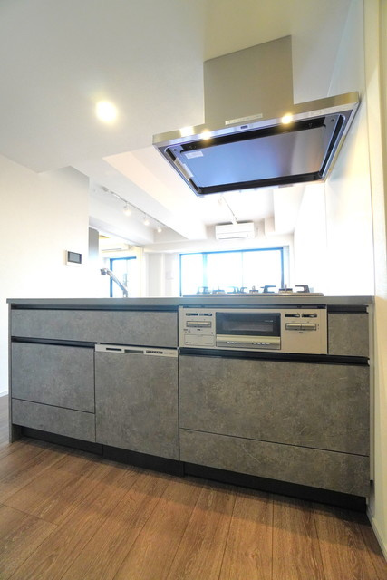 クラリティア浅草のキッチン|※写真は同タイプ住戸です。