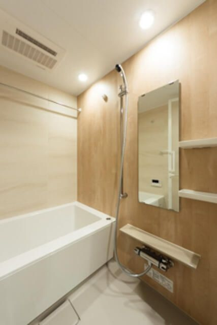 ラフォンテ田端の浴室