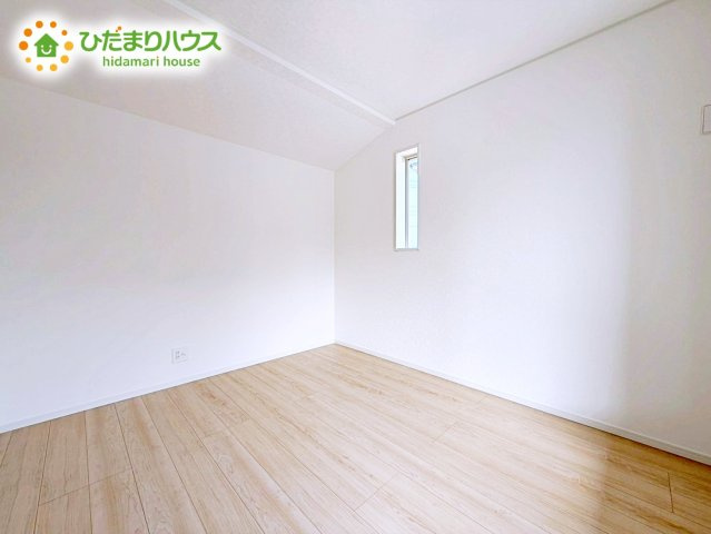 【洋室】 | 神栖市波崎第5　新築戸建　1号棟 | 広さはお子様の勉強部屋にも適した広さ！ 勉強机や本棚などの家具を置いてもフリースペースも確保することができます。
