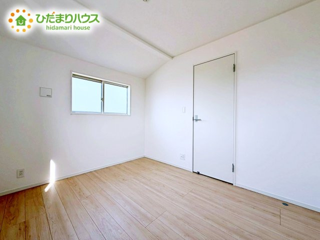 【洋室】 | 神栖市波崎第5　新築戸建　1号棟 | シンプルな内観ですのでさまざまなインテリアスタイルを楽しめます。