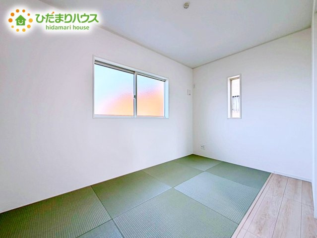 【和室】 | 神栖市波崎第5　新築戸建　1号棟 | リビングに隣接した和室は収納もしっかりと確保されています！