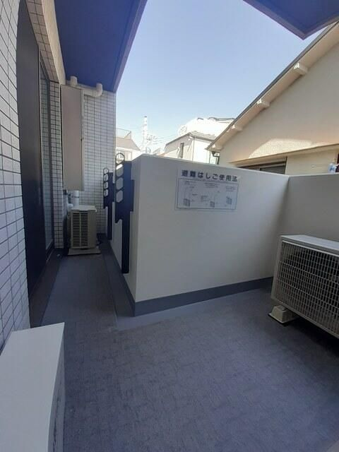 ブルーセブンのバルコニー