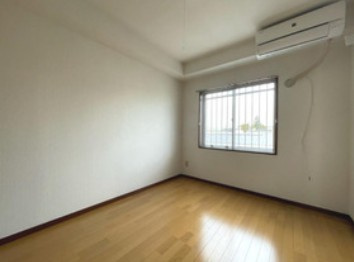 【寝室】 | 巳善ハイツ