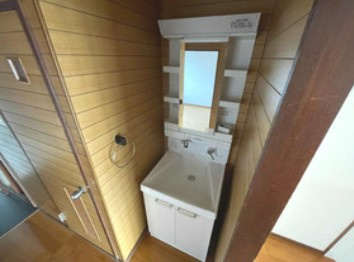 【独立洗面台】 | 巳善ハイツ | 嬉しい独立洗面台付き。