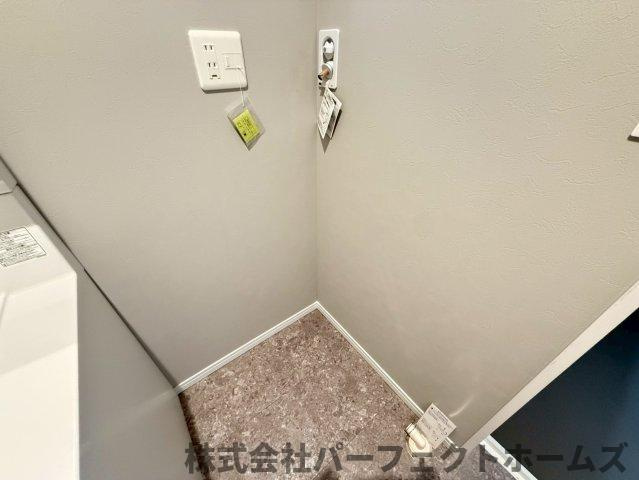 長尾西町1丁目戸建のランドリースペース
