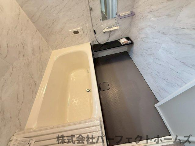 長尾西町1丁目戸建の浴室|お風呂で日々の疲れを落としましょう