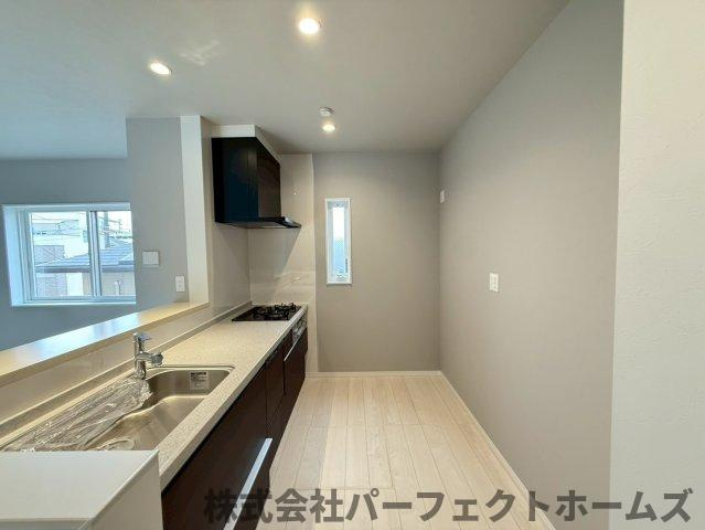 長尾西町1丁目戸建のキッチン|使いやすいキッチンです