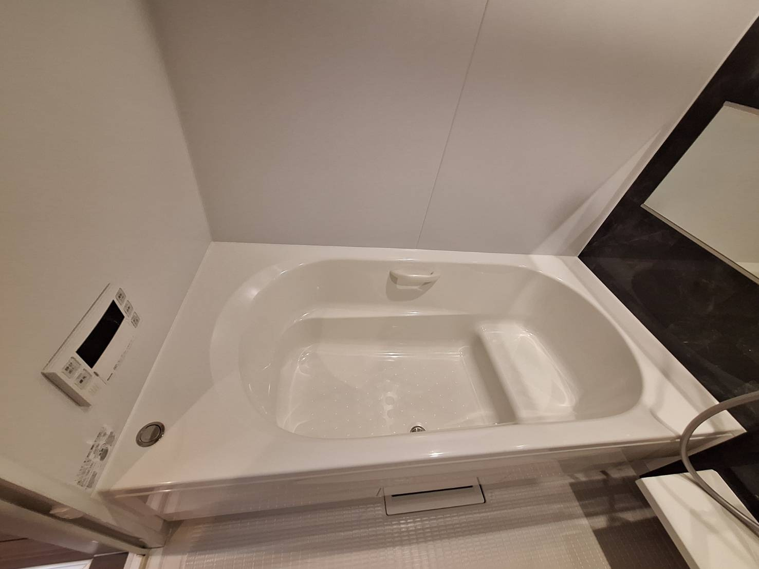 ＮＯＶＡ　ＳＡＵＤＡＤＥの浴室