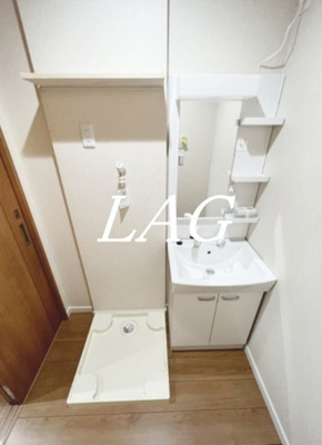 【設備】 | ガーベラ西八王子 | 室内洗濯機置き場です。