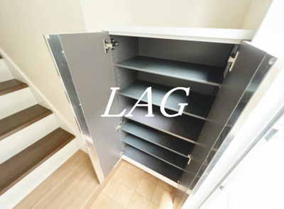 【玄関】 | ガーベラ西八王子 | 玄関です。