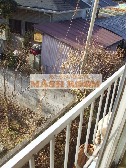 鹿野荘のバルコニー