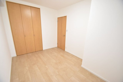 【洋室】 | フローレンス井口台ビューステージ