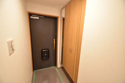 【玄関】 | フローレンス井口台ビューステージ