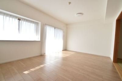 【居間・リビング】 | フローレンス井口台ビューステージ