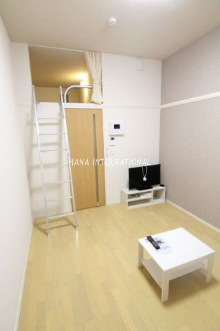 サナサルーテ・ホリテの居間・リビング