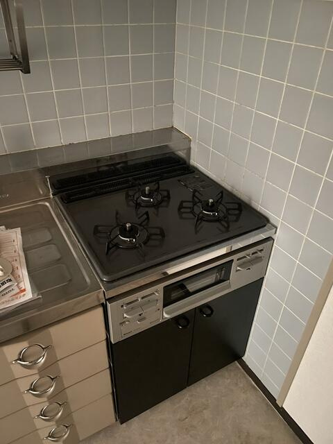 マック綱島コートのキッチン