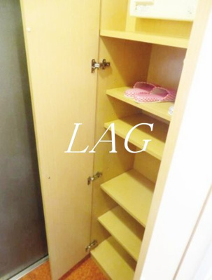 【玄関】 | ヴェローナ板橋本町 | 玄関です。