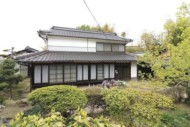 浅口市鴨方町六条院中の中古一戸建