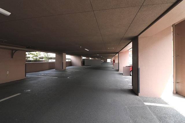 敷地内駐車場